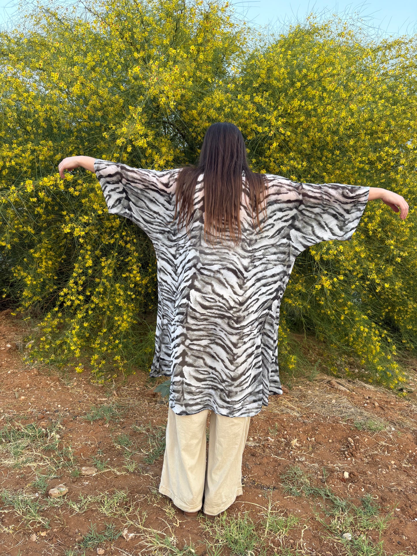 קימונו אילוש שרוולים מתרחבים